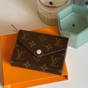 Authentic Louis Vuitton Monogram Wallet